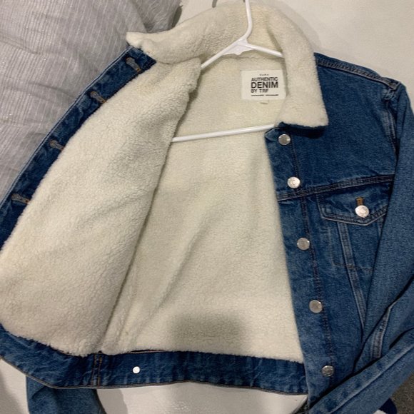 Zara Jackets & Blazers - ZARA DENIM FUZZY JACKET
